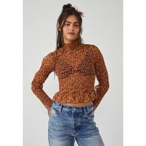 FREE PEOPLE Smocked HELLO THERE Mesh Top‎ Leopard Print Long Sleeve Size XS